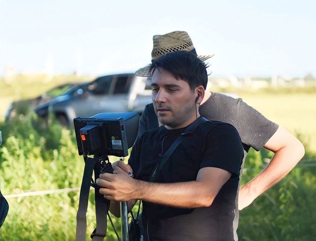 Eduardo Crespo. No sólo su apellido vincula al director de cine con la capital nacional de la avicultura.