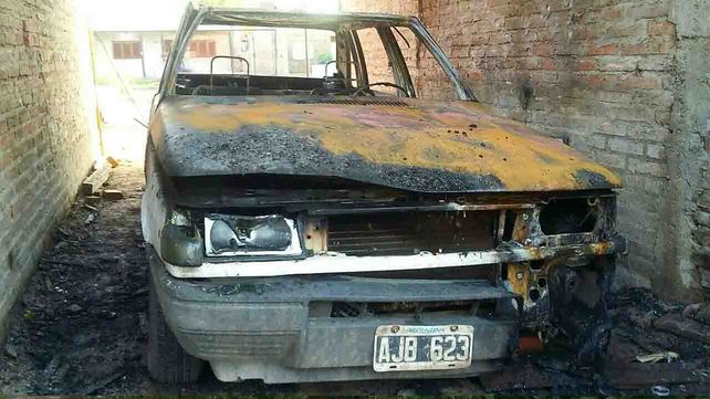 Por un auto incendiado detienen a un nene de 8 años Por un auto incendiado detienen a un nene de 8 años