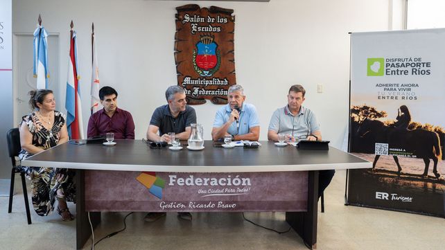 Funcionarios y prestadores de turismo se reunieron en Federación para analizar la temporada y proyectar con el foco en el finde XL de Carnaval y la Semana Santa