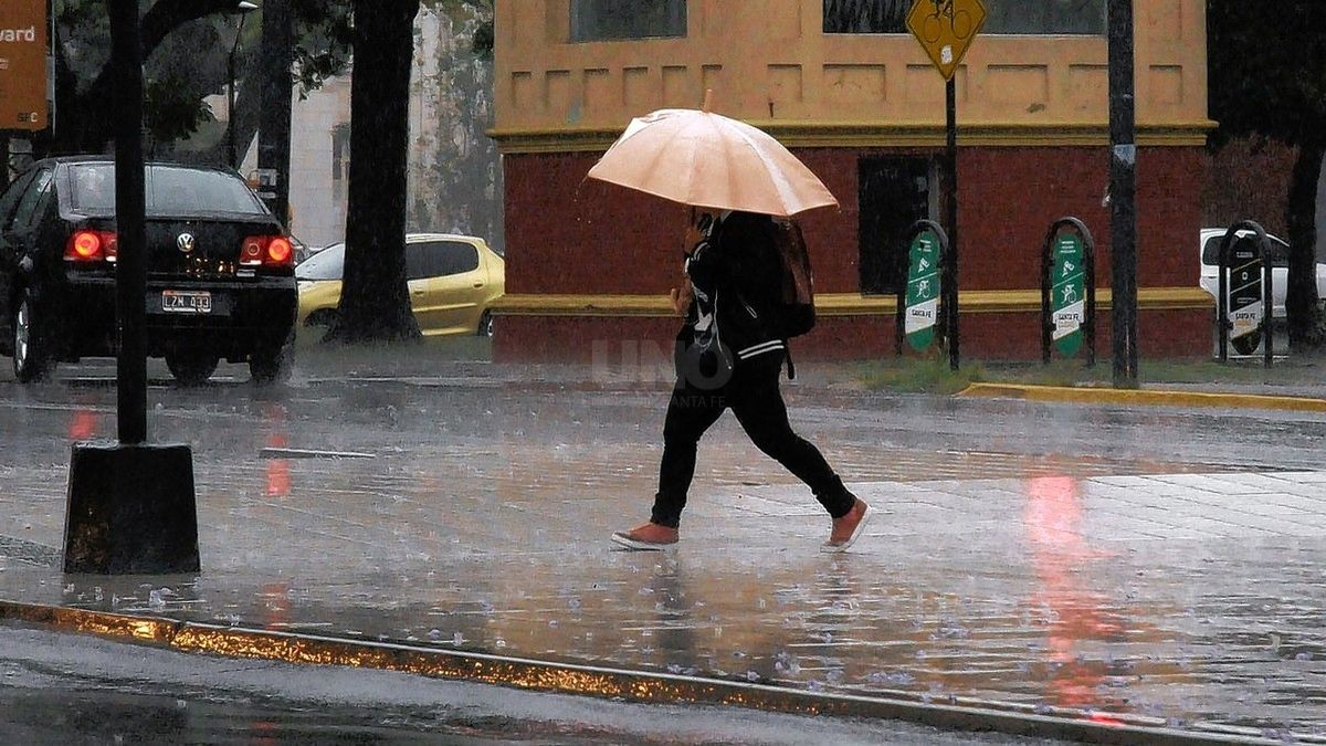 Rige un alerta por tormentas fuertes para la ciudad de Santa Fe y la región