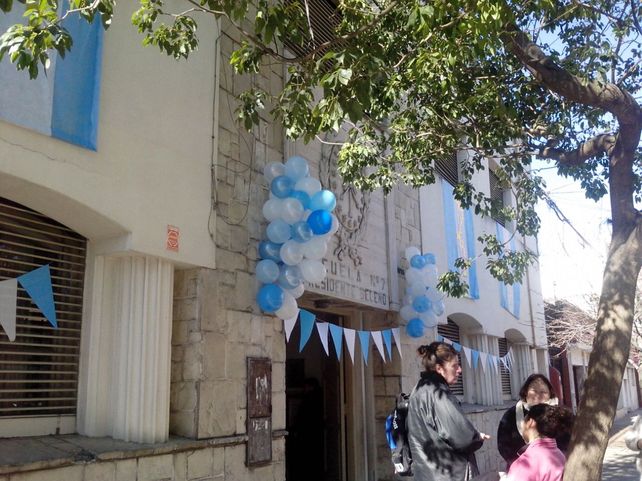 La escuela Beleno festejó los 200 años de la Independencia