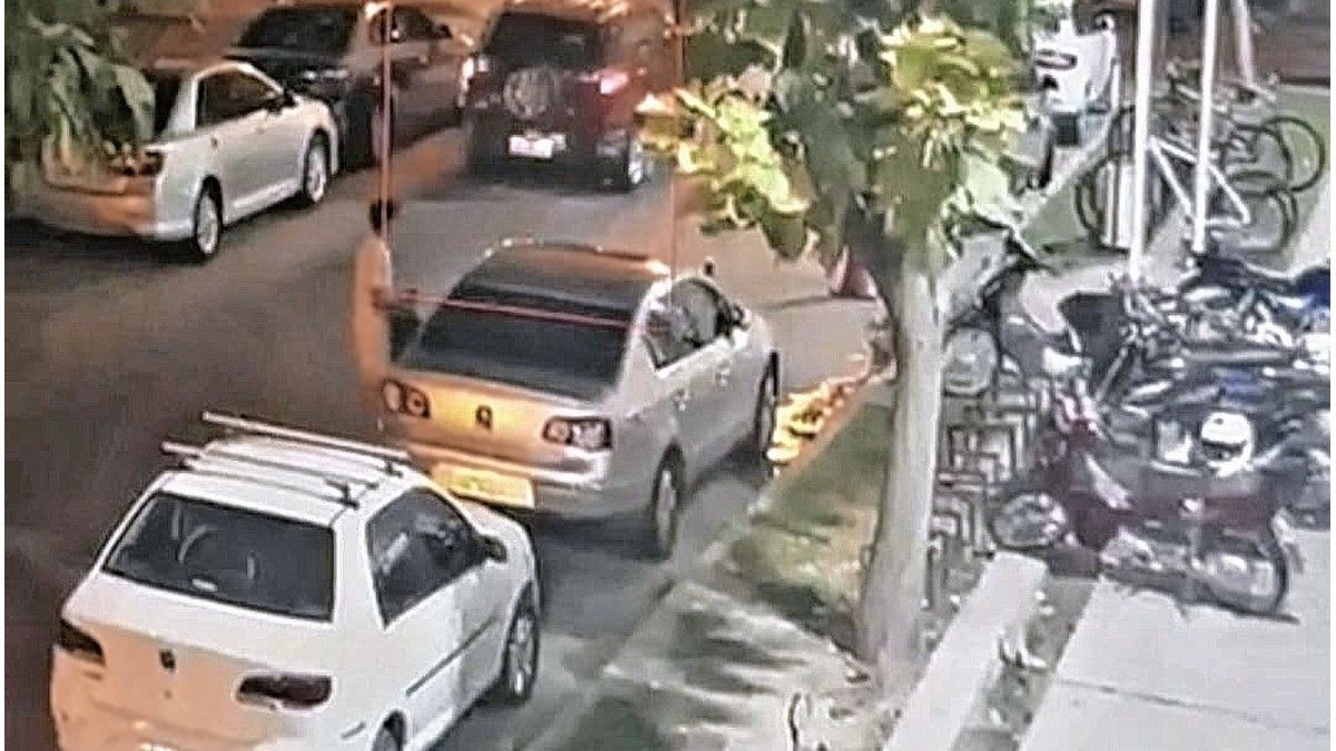 Robaron un auto en la puerta de un gimnasio: lo encontraron sin ayuda ...