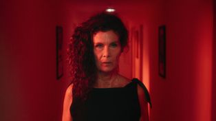 Coreógrafa sospechada. Katja Alemann, en una escena de “La sudestada”.