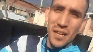 Ricardo Centurión reapareció después de varios días sin conocerse su paradero y lo hizo con una campera de Vélez.