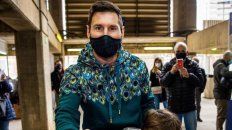 messi fue a votar en las elecciones de barcelona junto a su hijo thiago messi fue a votar en las elecciones de barcelona junto a su hijo thiago