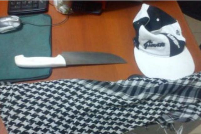 Esperanza: un menor de 14 años, armado con una cuchilla intentó robar una despensa