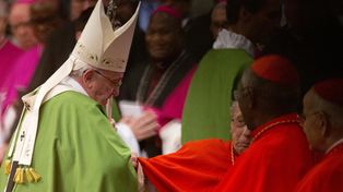 El Papa logró el apoyo de obispos por reforma de la Iglesia