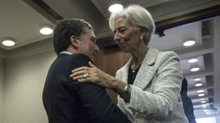 El FMI aprobó un crédito stand-by de 50 mil millones de dólares