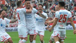 Huracán le dio otro cachetazo fuerte a San Lorenzo