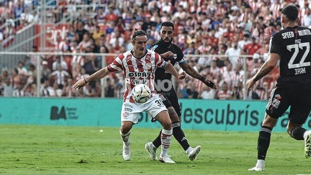 El minuto a minuto del partido entre Unión y Riestra en el 15 de Abril