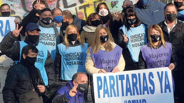 Los municipales cumplen el segundo de paro.