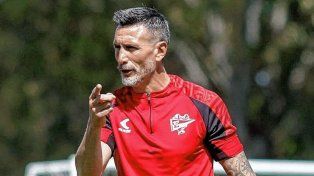 Pablo Quatrocchi se encamina para ser el nuevo DT de Alvarado en Primera Nacional.