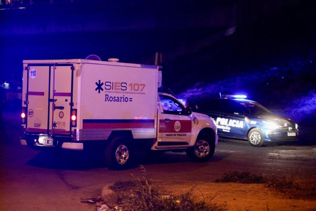 Asesinaron a un joven e hirieron a un familiar en un ataque en la zona oeste