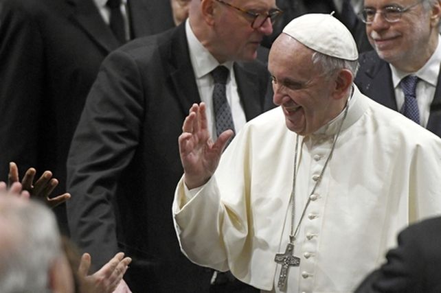 el papa argentino. Francisco canonizó al obispo salvadoreño Oscar Romero