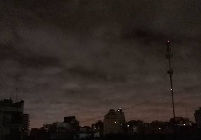 Rige un alerta por tormentas fuertes que abarca a la provincia