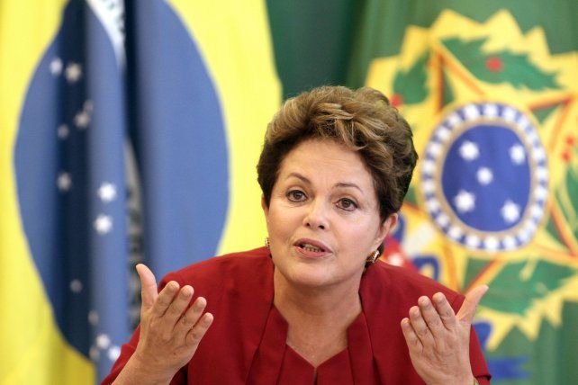 Rousseff pidió cautela ante la suspensión del proceso en su contra