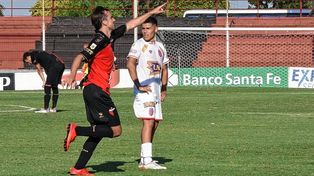 El gol de Bernardi en Colón