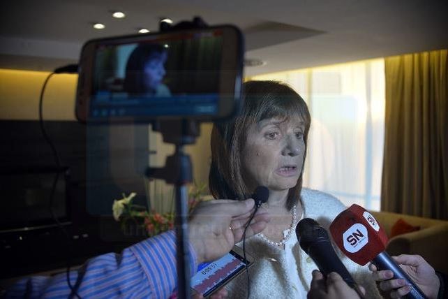Foto UNO / Archivo - Patricia Bullrich en una visita a Paraná en 2017