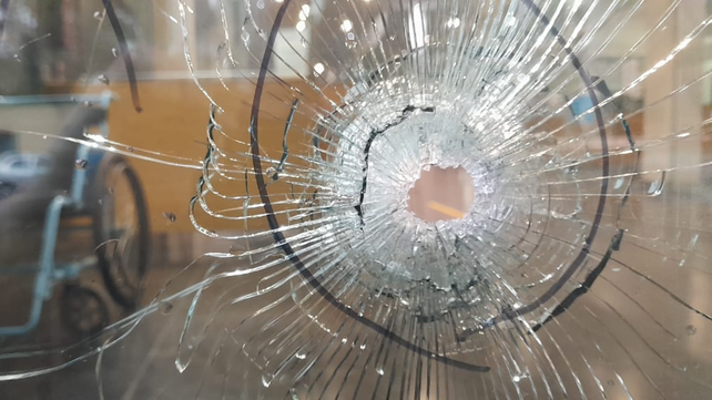 Balazo en uno de los ingresos al Heca. El ataque sucedió alrededor de la 1 de hoy. 