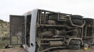 Testigos de la tragedia en Mendoza aseguran que el chofer gritaba que se quedaba sin frenos