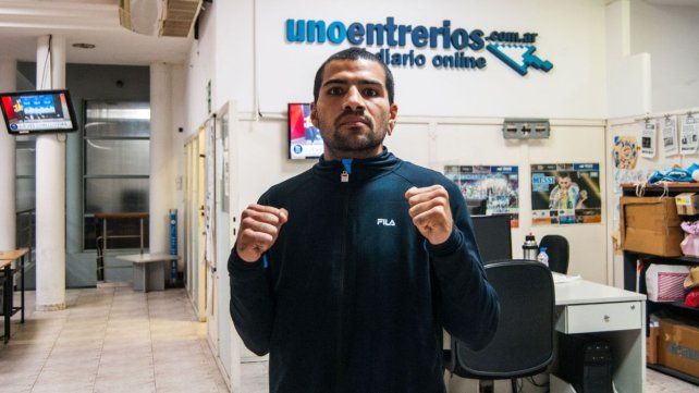 Ayrton Segovia está ante la pelea más importante de su carrera y no quiere desaprovecharla. La velada podrá verse por Combate Space.