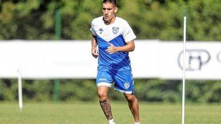Ricardo Centurión se presentó a los estudios médicos en Vélez para iniciar la pretemporada.
