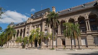 El Ejecutivo santafesino pretende dar un profundo debate sobre lo ocurrido con la Caja de Jubilaciones sin provocar la pérdida de derechos adquiridos.