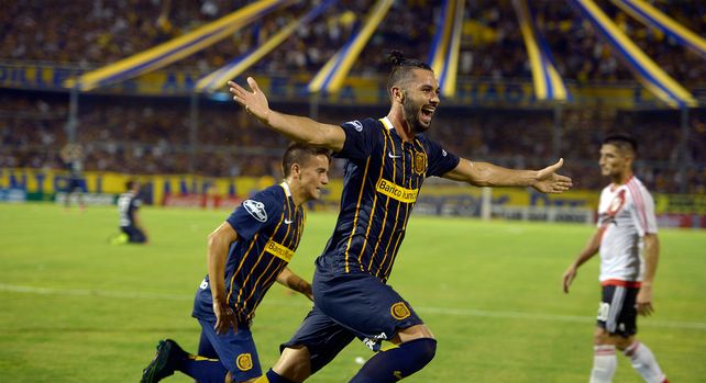 Larrondo se va de Central rumbo a la MLS.