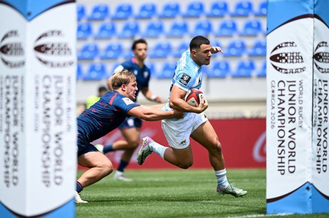El back de Los Caranchos Benjamín Ordíz será uno de los centro titulares en el equipo argentino que enfrentará a Irlanda este jueves.
