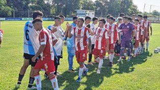 Unión jugará con Ciclón Racing en el predio Nery Pumpido.