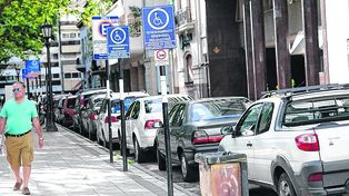 Habilitaron un sistema para denunciar online las faltas de tránsito en Rosario