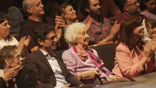 Estela de Carlotto se pronunció por la unidad del peronismo y logró acercar
