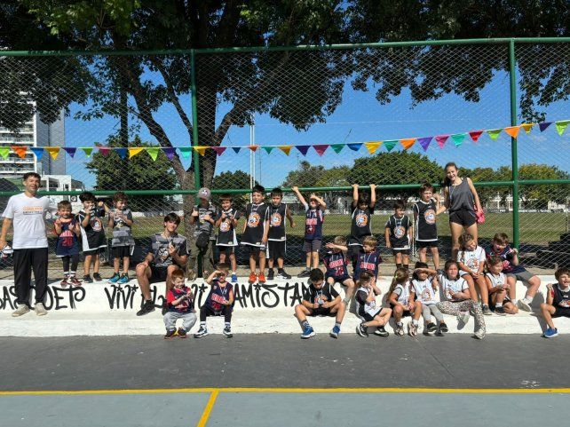 Fue un encuentro para los más chicos del básquet.
