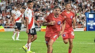 Santiago Montiel, defensor de Argentinos Juniors, será una nueva incorporación de Independiente.
