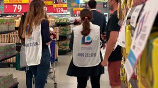 El estado de ánimo de la población está teñido de incertidumbre.