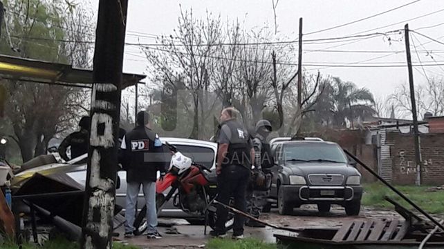 Se realizaron 10 allanamientos que terminaron con 5 detenidos, secuestro de armas y drogas