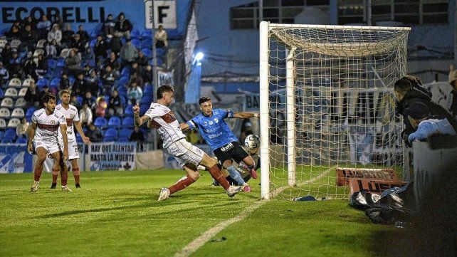 Colón visitará a un Deportivo Morón que viene con varias rachas positivas Colón visitará a un Deportivo Morón que viene con varias rachas positivas