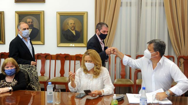 Paritarias: Gobierno adelantó alícuotas y tramos a docentes