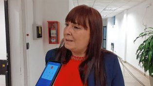 Celia Arena, ministra de Gobierno, calificó la jornada electoral como muy buena y muy ordenada.