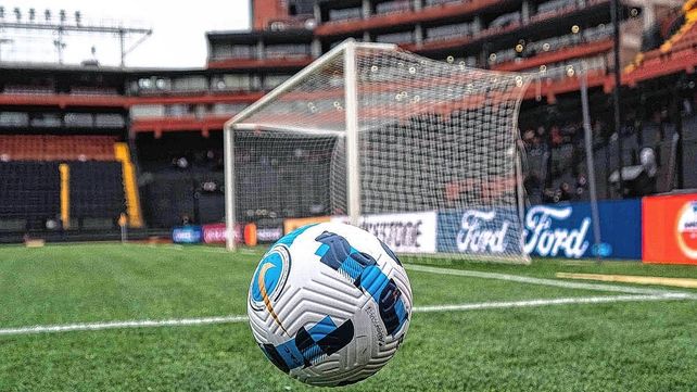 ¿Colón tendrá un nuevo cupo para ir por otro refuerzo?