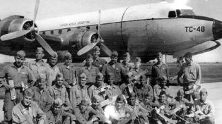 El grupo de cadetes de la Escuela de Aviación Militar de Córdoba en una de sus últimas fotografías registradas.