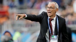 Héctor Cúper, un técnico de alto perfil mundial que es el orgullo de Chabás