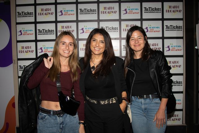 Luz Bustamante, Carina Baccifava y Julieta Marasca