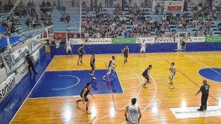 Echagüe arrancó muy bien, pero Atenas terminó ganando en el Butta.