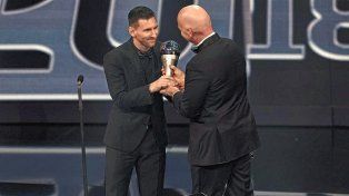 Barcelona y su presidente Laporta saludaron a Lionel Messi por obtener el premio The Best.