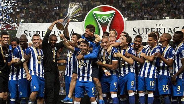 A pura cumbia: Porto salió campeón y festejó al ritmo de Los Palmeras