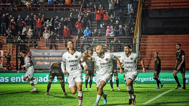 Patronato superó 1-0 a Platense y se ilusiona con la permanencia