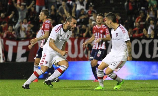 Unión podría iniciar gestiones por un 9