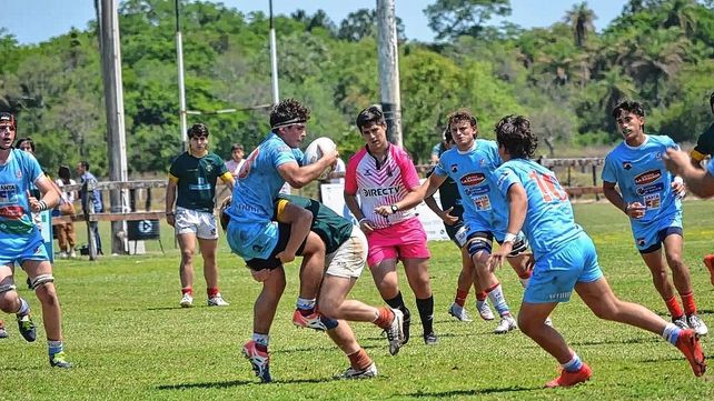 El seleccionado juvenil de la Unión Santafesina de Rugby jugó partidos amistosos con Nordeste en Aranduroga.