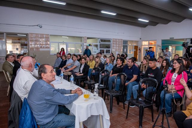 La cadena del maní capacita a jóvenes para aumentar la oferta de empleo